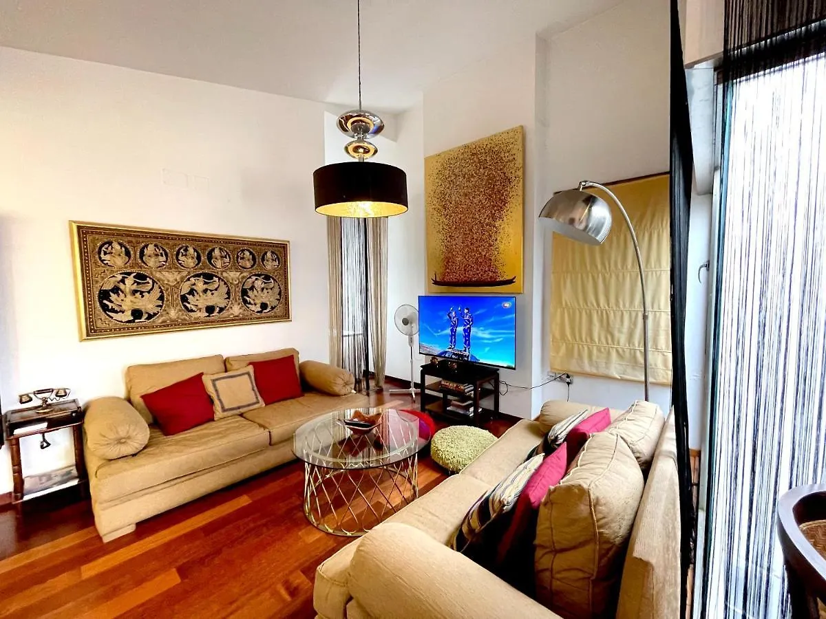 Apartment Atico En Plaza De La Constitucion 3 Bedrooms Malaga