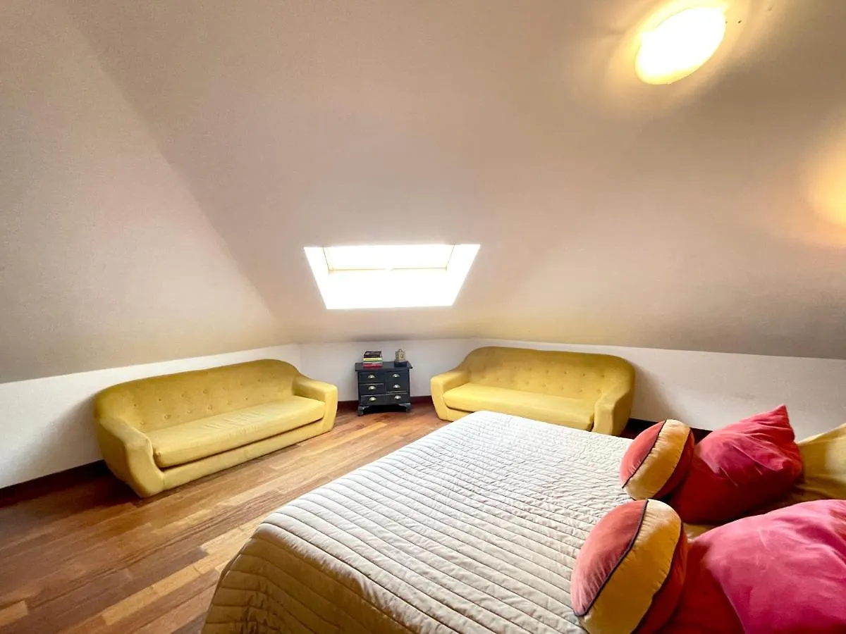 Atico En Plaza De La Constitucion 3 Bedrooms Malaga Apartment